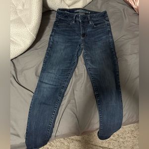 Non ripped, American Eagle jeans. Size 6, very stretchy!